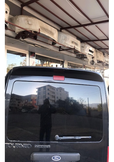 Ford Connect Astarlı Spoyler Sry