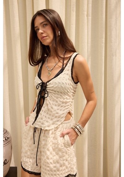Mai Collection Celeste Dantel Detay Bej Crop Şort Takım Mai Collection Celeste Dantel Detay Bej Crop Şort Takım