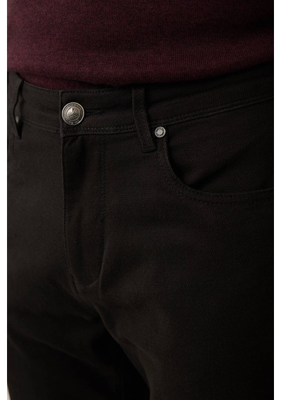 Erkek Siyah Regular Fit Üst Cep Kanvas Pantolon
