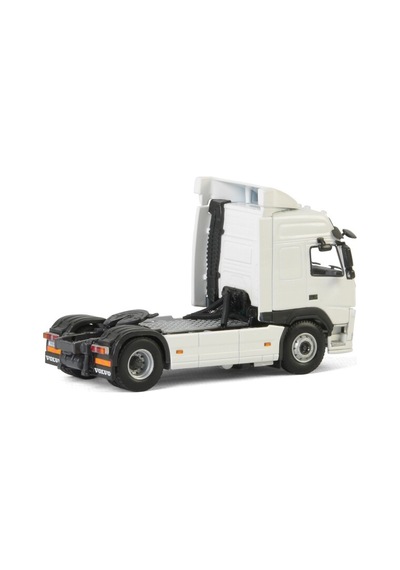 1/50 Volvo Fm4 Globetrotter 4x2 - Beyaz