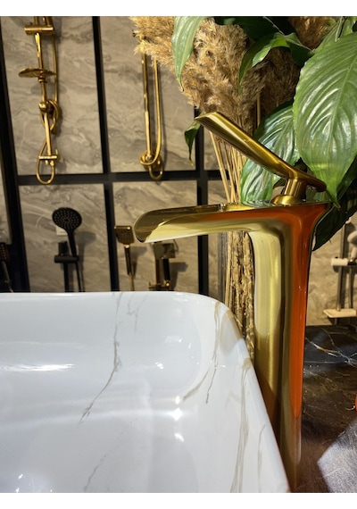 İsaoğlu Yapı Mat Gold Çanak Lavabo Bataryası Şelale Lavabo Musluğu Fırçalanmış Mat Altın Batarya Gold