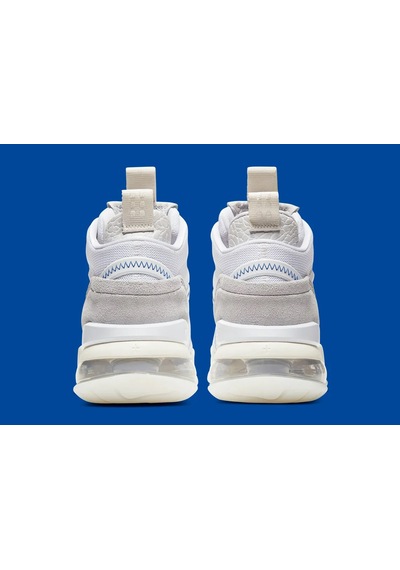 Nike Jordan Aerospace 720 Basketbol Ayakkabısı Beyaz