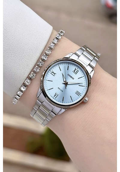Casio Csıste255 Kadın Kol Saati Gümüş
