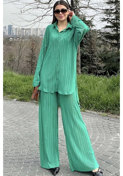 WeShaya Kadın Yeşil Uzun Tunik Gömlek & Beli Lastikli, Bol Paça Pantolon - Salaş Bürümcük Takım Benetton