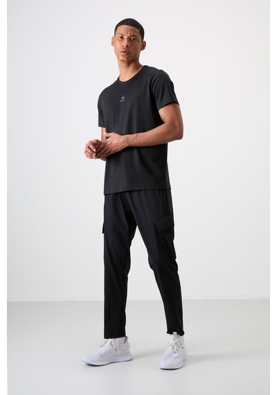 Tommy Life Siyah Polyester Nefes Alan Dokulu İnce Esnek Standart Fit Erkek Performans T-shirt - 88387 Siyah Tommy Life Siyah Polyester Nefes Alan Dokulu İnce Esnek Standart Fit Erkek Performans T-shirt - 88387 Siyah