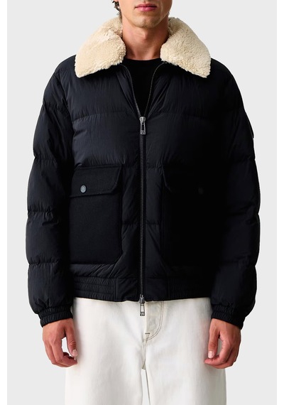 Armani Exchange Regular Fit Kapitoneli Klasik Yaka Mont Erkek Mont Xm003325 Af27210 Ub101 Lacivert Armani Exchange Regular Fit Kapitoneli Klasik Yaka Mont Erkek Mont Xm003325 Af27210 Ub101 Lacivert