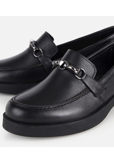 Hotiç Kadın Deri Siyah Metal Zincir Detaylı Klasik Loafer 01ayh334760a100 01ayh334760a100