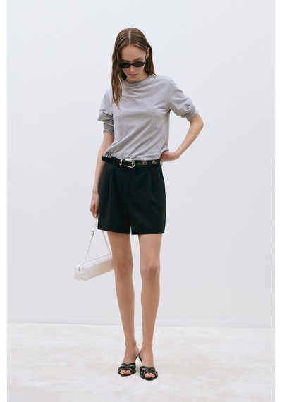 Suud Collection Siyah Mia Pileli Şort
