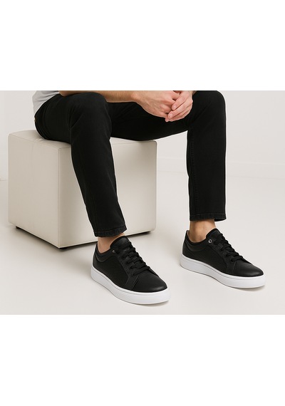 Growish Gre0065-2 Hakiki Deri Yüksek Beyaz Eva Taban Koku Yapmaz Beyaz Taban Lazer Desenli Siyah Sneakers Ayakkabı Siyah Growish Gre0065-2 Hakiki Deri Yüksek Beyaz Eva Taban Koku Yapmaz Beyaz Taban Lazer Desenli Siyah Sneakers Ayakkabı Siyah
