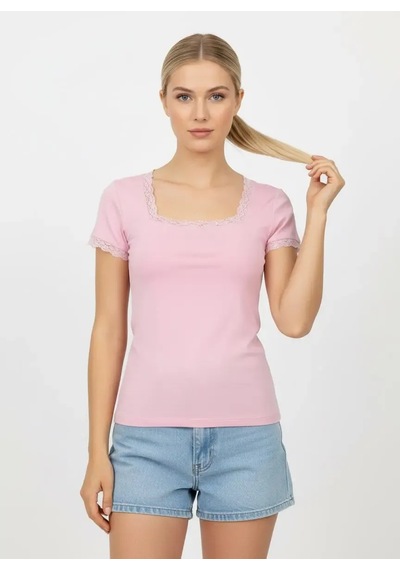 Park Karon 26016 Kadın Dantel Detaylı Kare Yaka Modal Örme Bluz Pembe Park Karon 26016 Kadın Dantel Detaylı Kare Yaka Modal Örme Bluz Pembe