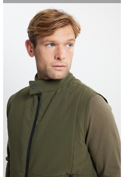 AC&Co / Altınyıldız Classics Erkek Standart Fit Normal Kesim Dik Yaka Casual Yelek - Haki