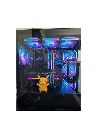 - Pikachu Bilgisayar Kasası Aksesuarı 10cm