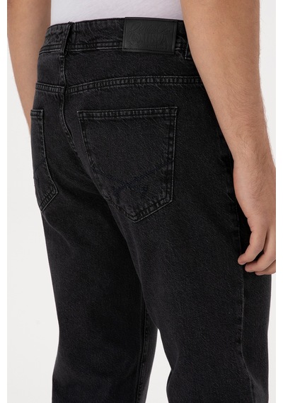 U.S. Polo Assn. Erkek Siyah Relax Fit Jean Pantolon 50316564-DN0027
