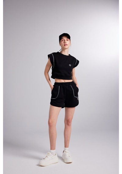 Holly Lolly Crop Kesim Kontrast Dikişli Rhode Tshirt Siyah