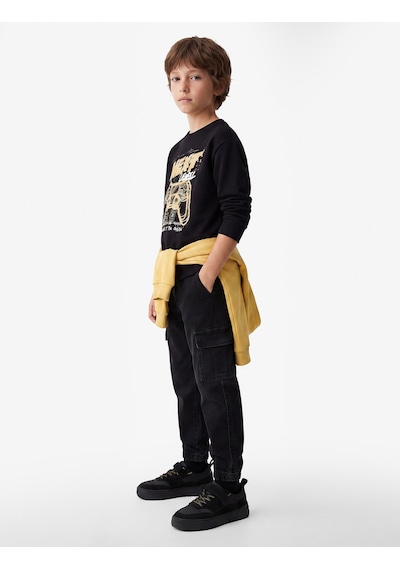 Koton Oyun Temalı Baskılı Uzun Kollu Bisiklet Yaka Şardonlu Sweatshirt Siyah 7wkb10458tk