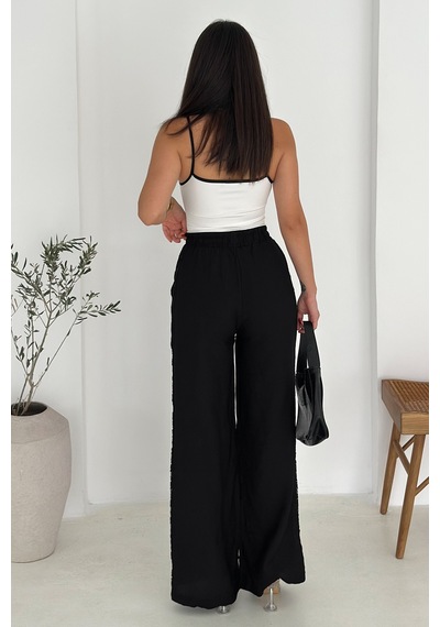 Noa & Noa Kadın Yanları Dantel Astarlı Şortlu Pantolon Hafif & Feminen Stil Siyah