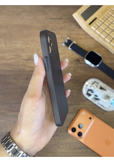 İphone 12 Uyumlu Süper İnce Mat Ultra Thin Silikon Kılıf Buzlu Siyah