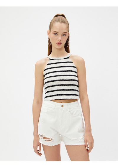 Koton Crop Kroşe Atlet Halter Yaka Triko Ajurlu Dar Kesim Siyah Çizgili 3sal30196ık Siyah Çizgili Koton Crop Kroşe Atlet Halter Yaka Triko Ajurlu Dar Kesim Siyah Çizgili 3sal30196ık Siyah Çizgili