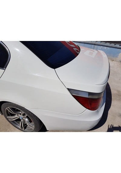 Bmw 5.20 E60 Spoiler------Fibersan Tuning