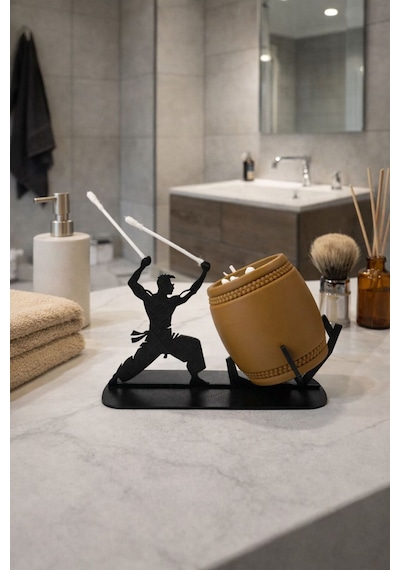 Samuray Figürlü Dekoratif Kulak Çubuğu Tutucu Dekoratif & Fonksiyonel Banyo Organizeri Dekorasyonu Siyah - Kahverengi Samuray Figürlü Dekoratif Kulak Çubuğu Tutucu Dekoratif & Fonksiyonel Banyo Organizeri Dekorasyonu Siyah - Kahverengi