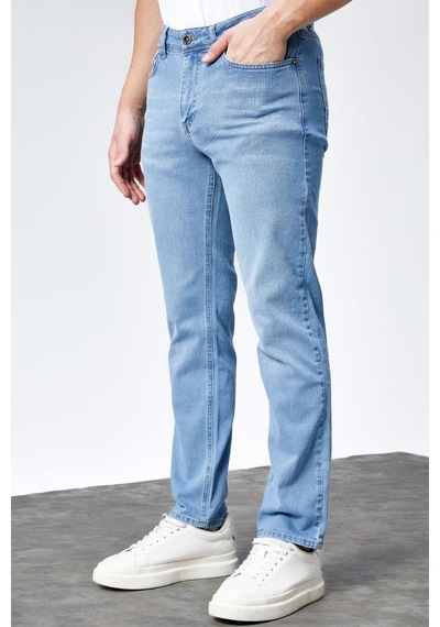 HLT Jeans Erkek Ricardo Buz Mavi Taşlamalı Regular Fit Likralı Jean Kot Pantolon