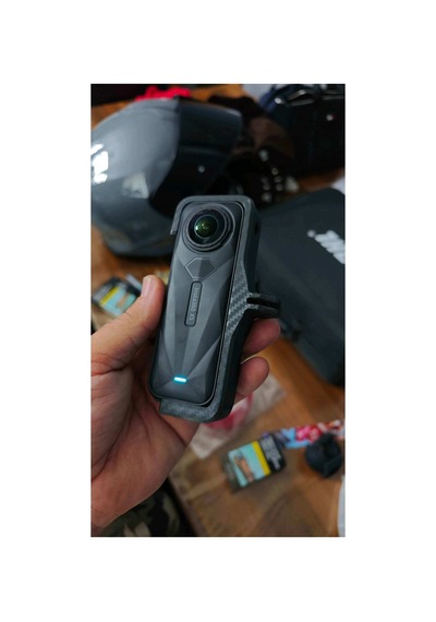 Insta360 X5 Yatay Çekim Aparatı Siyah