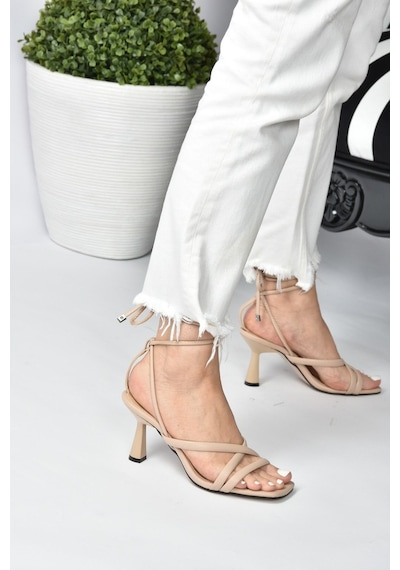 Fox Shoes Ten Bilek Bağlamalı Kadın Topuklu Ayakkabı K404070209