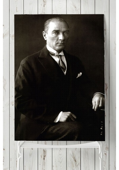 Mustafa Kemal Atatürk Posteri 8