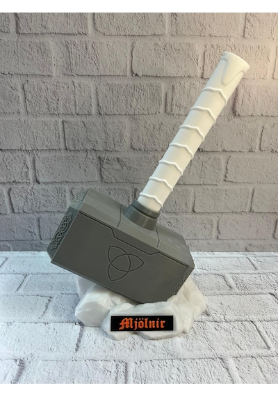 Thor Un Çekici Dekoratif Süs Güçlü Ve İkonik Tasarım 20x34 Cm