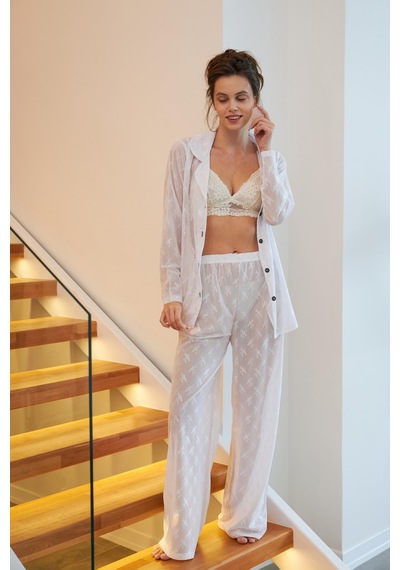Akbeniz Kadın Beyaz Şeffaf Jakar Düğmeli Pijama Takımı