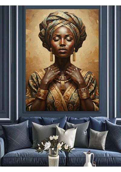 Ahşap Tablo Başlıklı Altın Takılı Afrikalı Kadın