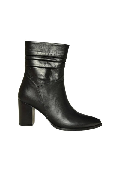 Fox Shoes V398095103 Siyah Hakiki Deri Kalın Topuklu Kadın Bot Siyah
