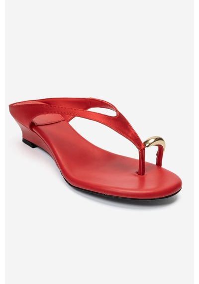 Luvi Shoes Alızee Kırmızı Saten Parmak Arası Tokalı Kadın Mini Dolgu Topuklu Terlik
