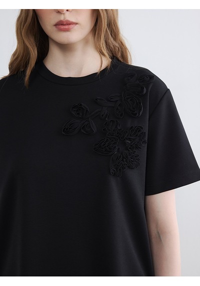 Lcw Modest Siyah Nakışlı Soft Touch Kadın Tunik