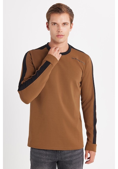 Tudors Erkek Standart Fit Pamuklu Jakarlı Bisiklet Yaka Baskılı Kahverengi Sweatshirt-35762 Kahverengi Tudors Erkek Standart Fit Pamuklu Jakarlı Bisiklet Yaka Baskılı Kahverengi Sweatshirt-35762 Kahverengi