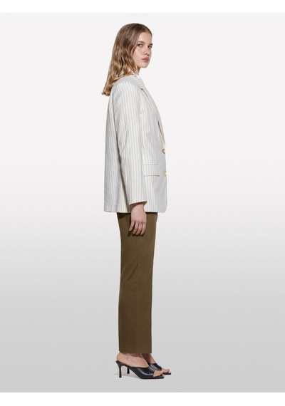 Sisley Keten Karışımlı Düğmeli Cepli Blazer Ceket Kadın Siyah Ceket - 325p25ıclw030 Beyaz Mix Sisley Keten Karışımlı Düğmeli Cepli Blazer Ceket Kadın Siyah Ceket - 325p25ıclw030 Beyaz Mix