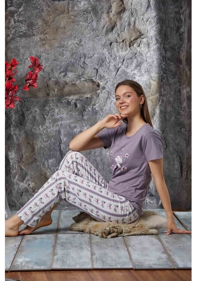 Lukitus Desenli Likralı Kısa Kol Kadın Pijama Takımı Mor