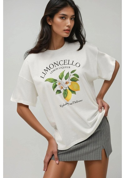 Hiccup Kadın %100 Pamuk Bisiklet Yaka Oversize Beyaz Baskılı T-shirt Kehribar Sarısı