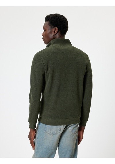 Koton Yarım Fermuarlı Sweatshirt Uzun Kollu Dokulu Pamuk Karışımlı Haki 5wam70041mk Haki