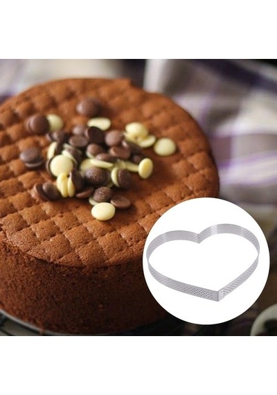 Narkalıp Kalp Şeklinde Delikli Tart Kalıbı Çap 10 Cm 4 Lü