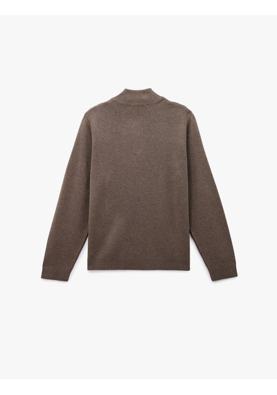 Koton Uzun Kollu Regular Fit Basic Yarım Fermuarlı Triko Kazak Kahverengi 6wam70054ht Kahverengi