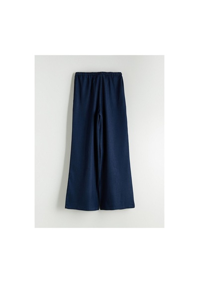 LC Waikiki Alıta Cıty Farkıyla Lcw Modest İndigo Denim Düz Wideleg Beli Lastikli Geniş Paça Kadın Jean Pantolon İndigo - 925402724 İndigo LC Waikiki Alıta Cıty Farkıyla Lcw Modest İndigo Denim Düz Wideleg Beli Lastikli Geniş Paça Kadın Jean Pantolon İndigo - 925402724 İndigo