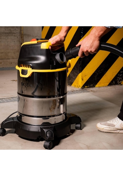 Stanley SXVC30XTDE 1600 W 30 L Islak Kuru Elektrikli Süpürge