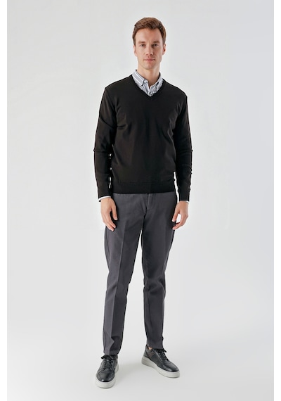 Morven Erkek Siyah Basic V Yaka Dynamic Fit Rahat Kesim Triko Siyah