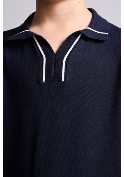 Defacto Regular Fit Apaş Yaka Şerit Detaylı Triko Kazak Erkek Çocuk I0394a826wnnv241 Lacivert-nv241