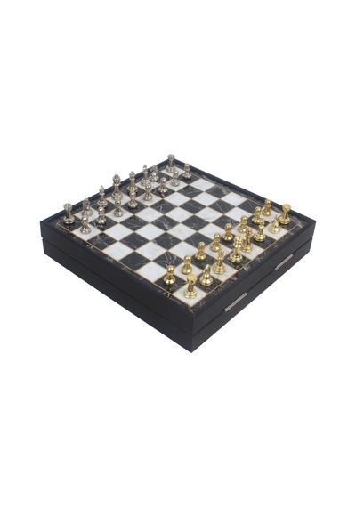 Lüks Sandıklı Metal Satranç Takımı Krom Kaplama Klasik Gold Temalı Figür Mermer Desen Zemin 20 Cm.