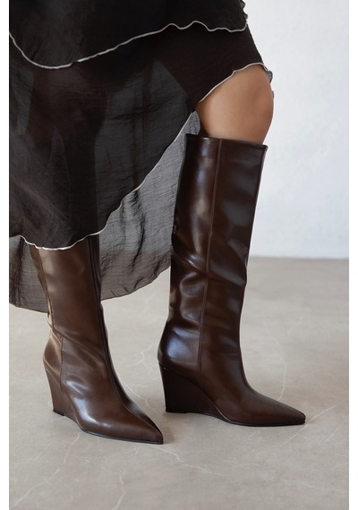 Wolk Shoes Glow Kadın Dolgu Topuk Deri Çizme Kahverengi - 939907415 Kahverengi