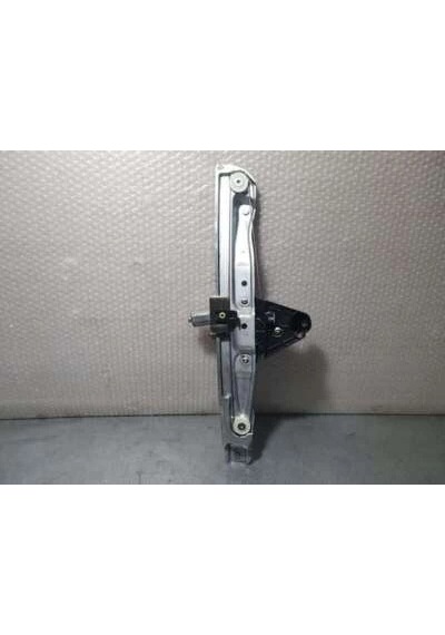 Dacia Sandero Iıı Sağ Arka Cam Krikosu Ürün Natural Kutu Oem No 827207471r
