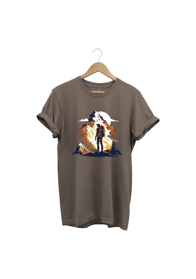 Mountain Dağ Yürüyüşü Ve Kar Manzara Baskılı %100 Pamuk Unisex Regular Fit T-shirt Kahverengi