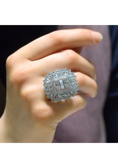 Lilarote 2.28 Ct Pırlanta Özel Tasarım Baget Yüzük